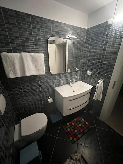 פאלאסה Vila&Apartments Kadare