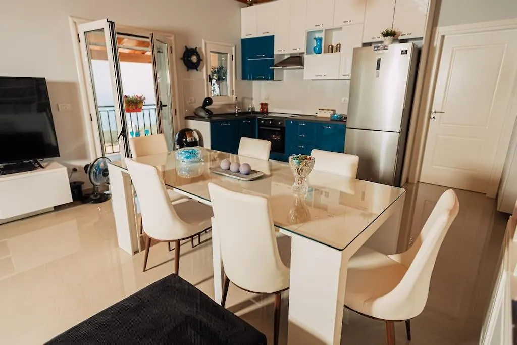 בית הארחה פאלאסה Vila&Apartments Kadare
